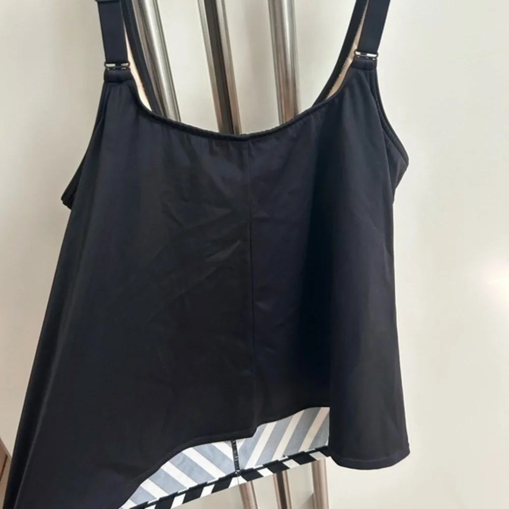Tankini Top With Stripes Size 12